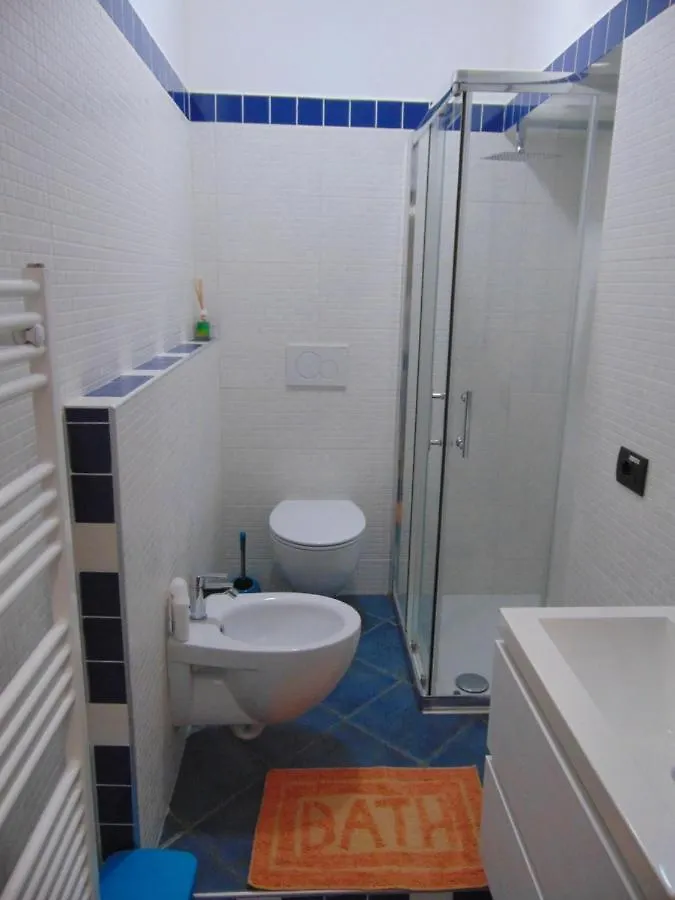 Casa Roberto B&B Savona Italy